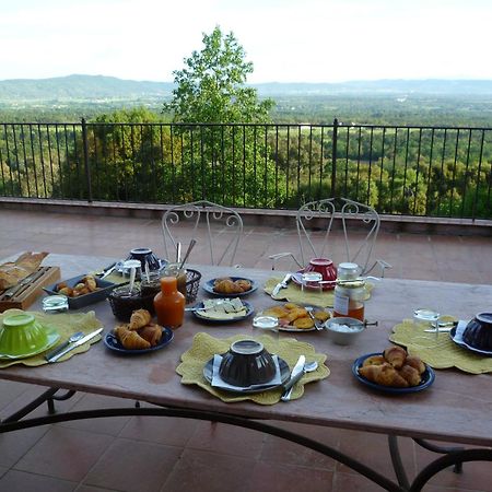 Bed And Breakfast La Maison De Nathalie Les Mayons 외부 사진