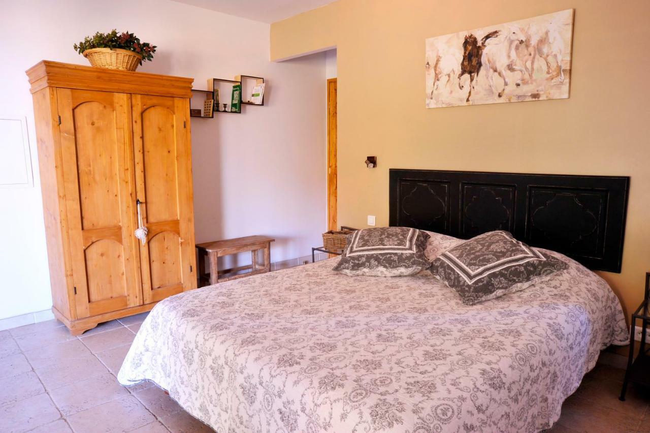 Bed And Breakfast La Maison De Nathalie Les Mayons 외부 사진